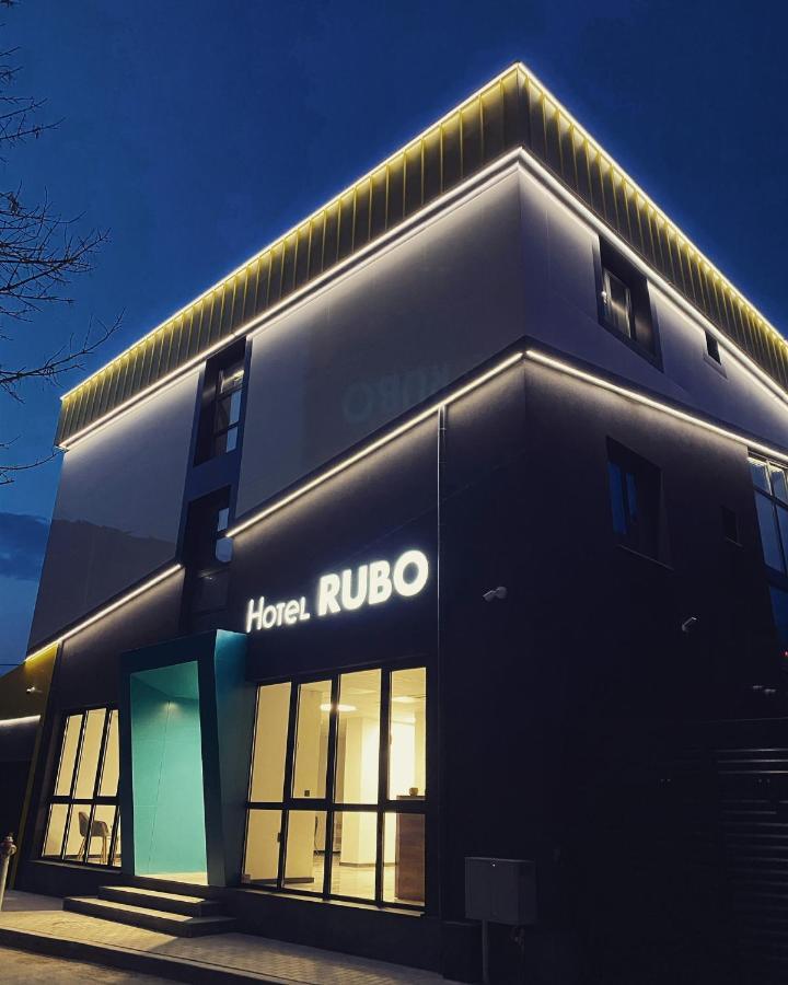 Rubo Hotel شومن المظهر الخارجي الصورة
